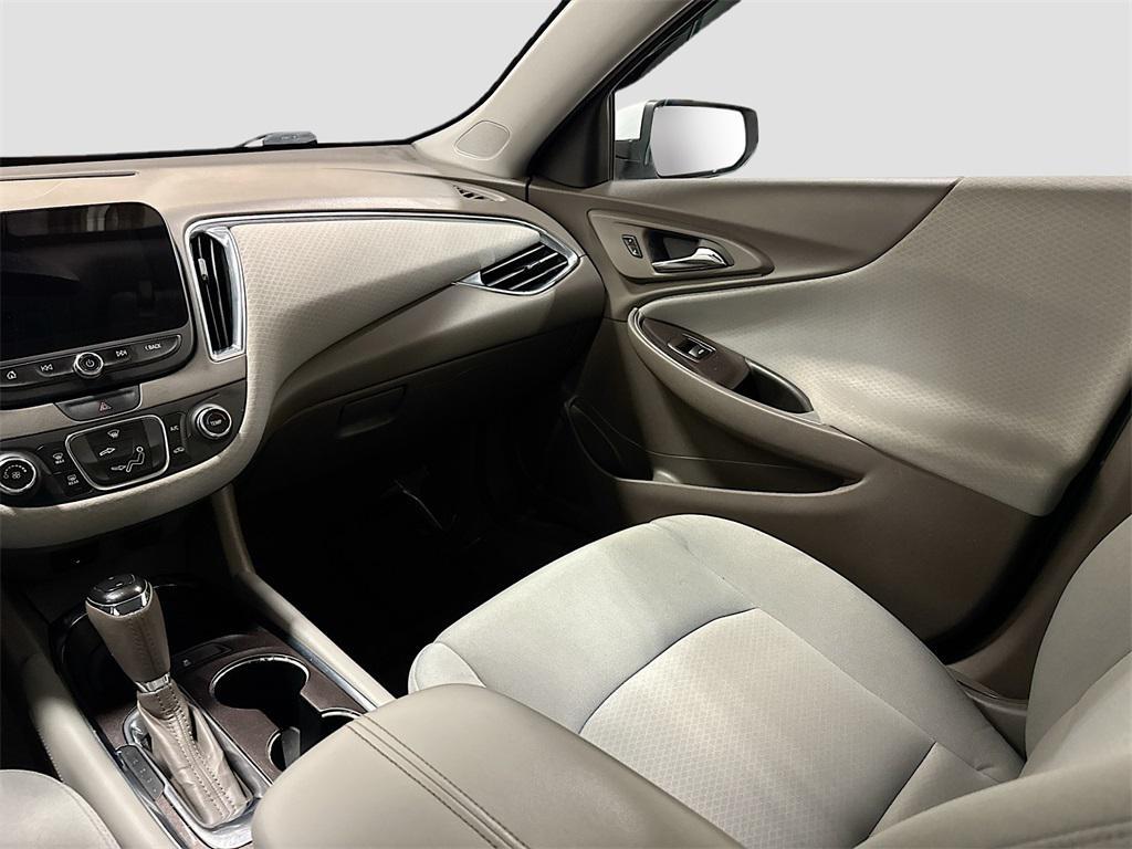used 2018 Chevrolet Malibu car, priced at $9,497