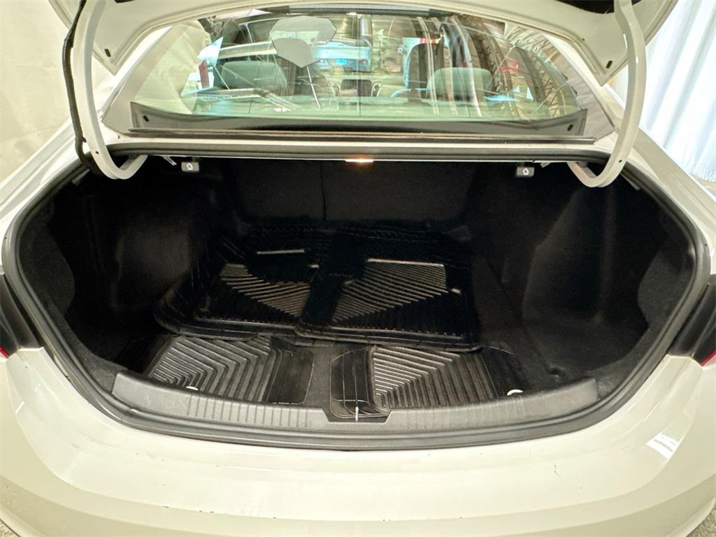 used 2018 Chevrolet Malibu car, priced at $9,497