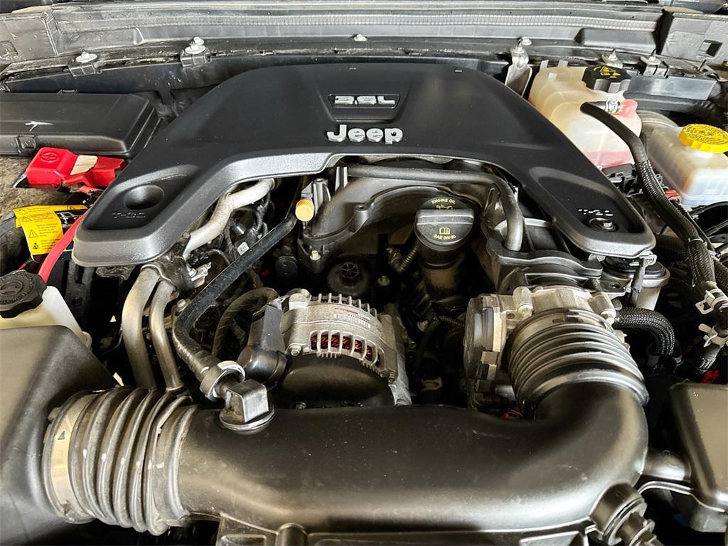 used 2021 Jeep Wrangler Unlimited car, priced at $34,997