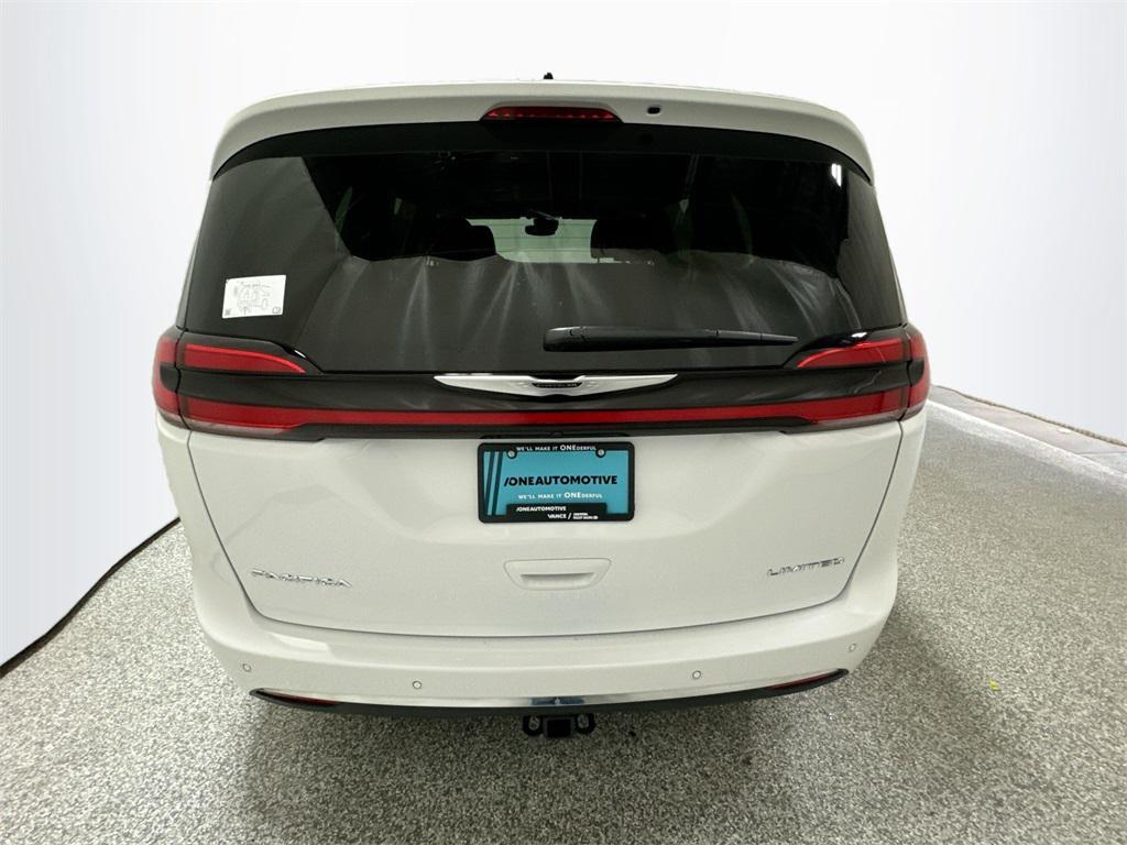 new 2024 Chrysler Pacifica car, priced at $43,456