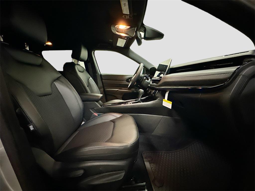 new 2025 Jeep Compass car, priced at $33,430