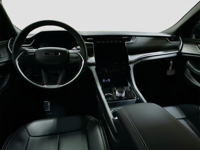 new 2025 Jeep Grand Cherokee L car, priced at $50,530