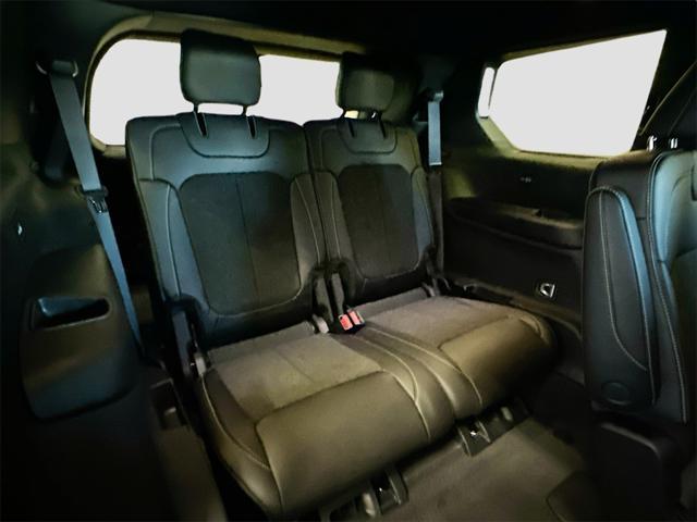 new 2025 Jeep Grand Cherokee L car, priced at $43,367