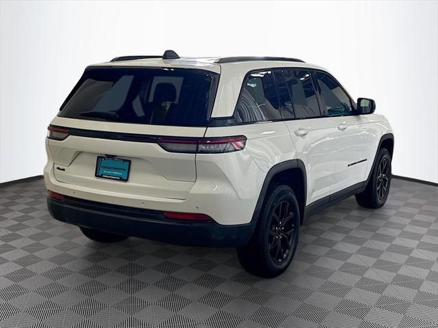 used 2024 Jeep Grand Cherokee car, priced at $37,422