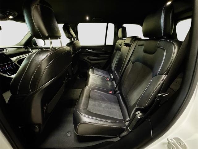 used 2024 Jeep Grand Cherokee car, priced at $37,422