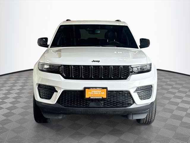 used 2024 Jeep Grand Cherokee car, priced at $37,422