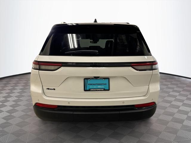 used 2024 Jeep Grand Cherokee car, priced at $36,492