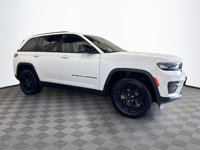 used 2024 Jeep Grand Cherokee car, priced at $36,492