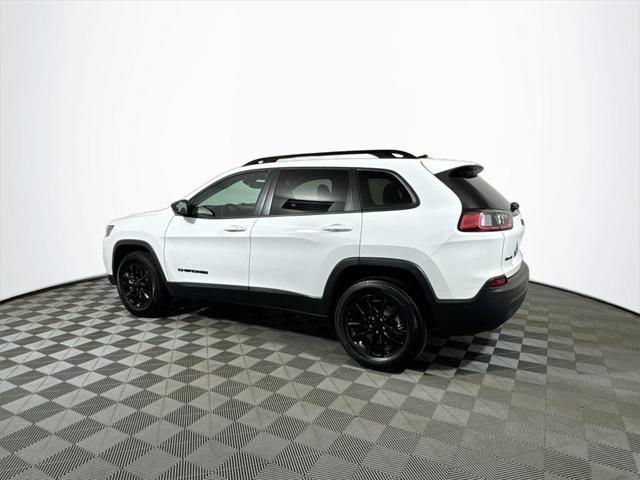 used 2023 Jeep Cherokee car, priced at $23,422