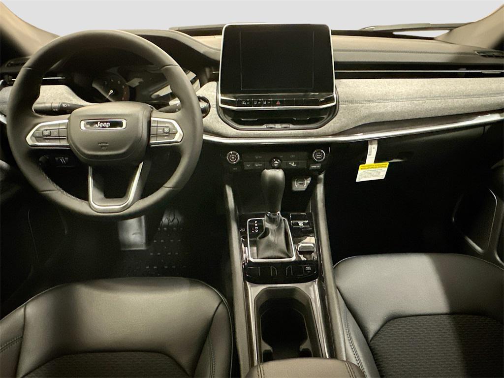 new 2025 Jeep Compass car, priced at $29,105
