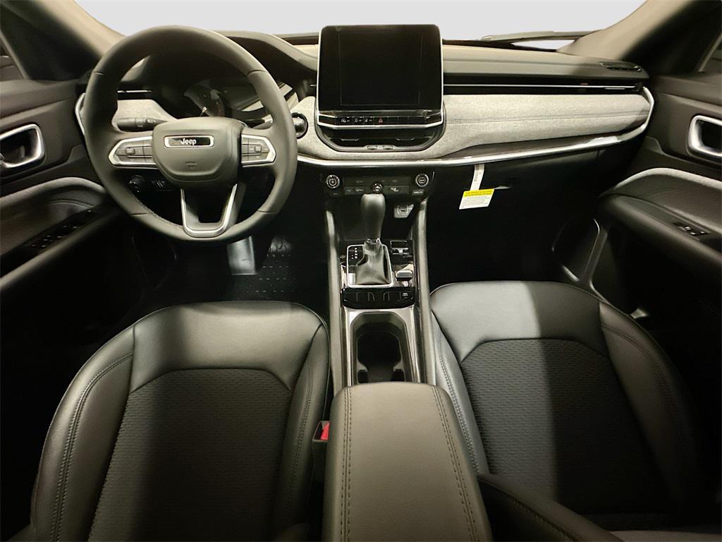 new 2025 Jeep Compass car, priced at $29,105