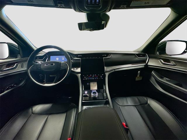new 2025 Jeep Grand Cherokee L car, priced at $50,257