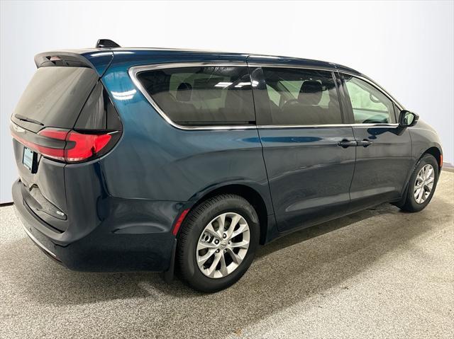 new 2024 Chrysler Pacifica car, priced at $47,165