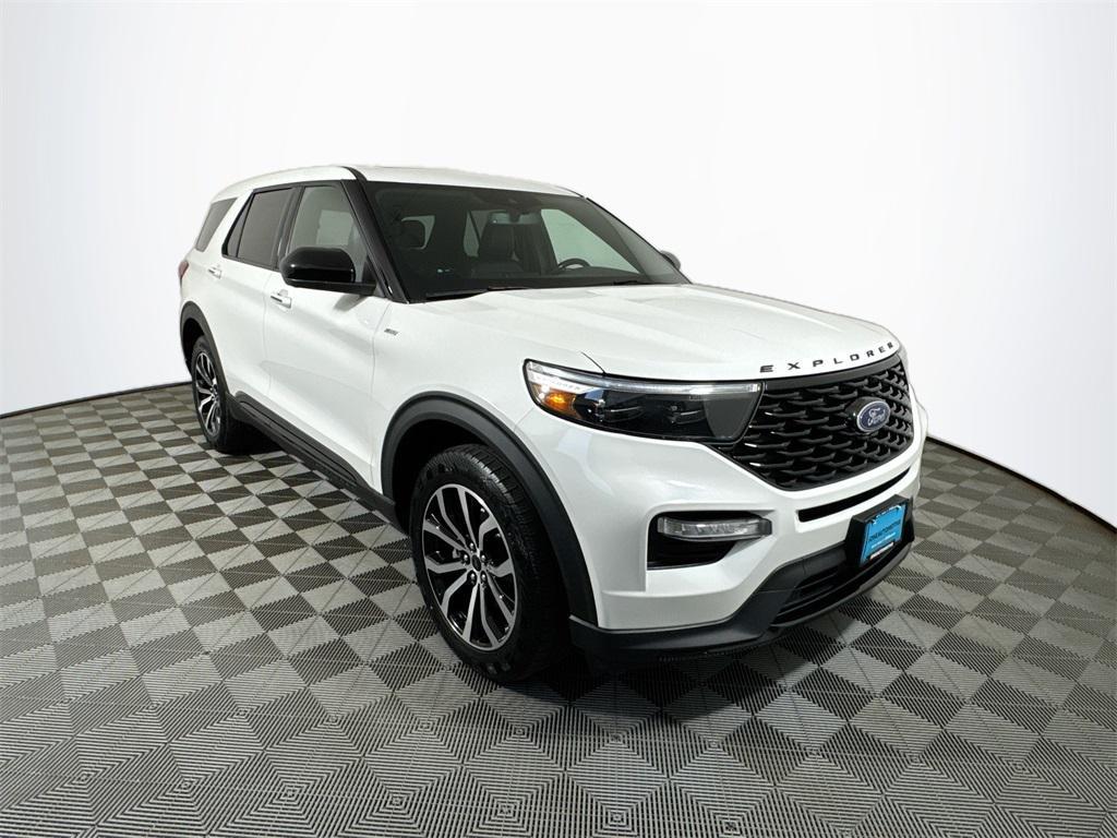 used 2022 Ford Explorer car, priced at $33,992