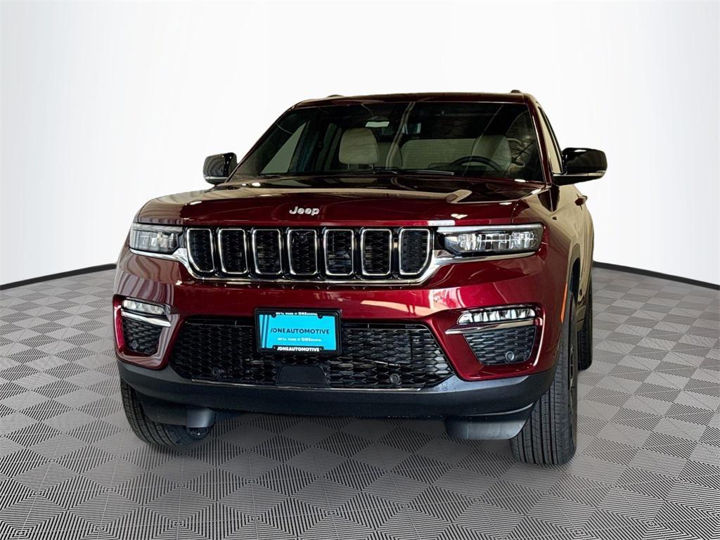new 2025 Jeep Grand Cherokee car, priced at $47,851