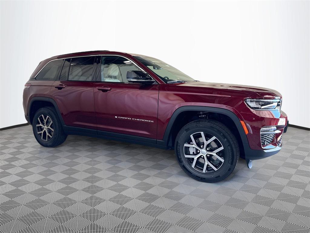 new 2025 Jeep Grand Cherokee car, priced at $47,851