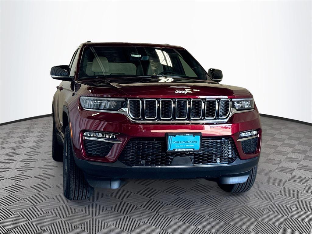 new 2025 Jeep Grand Cherokee car, priced at $47,851