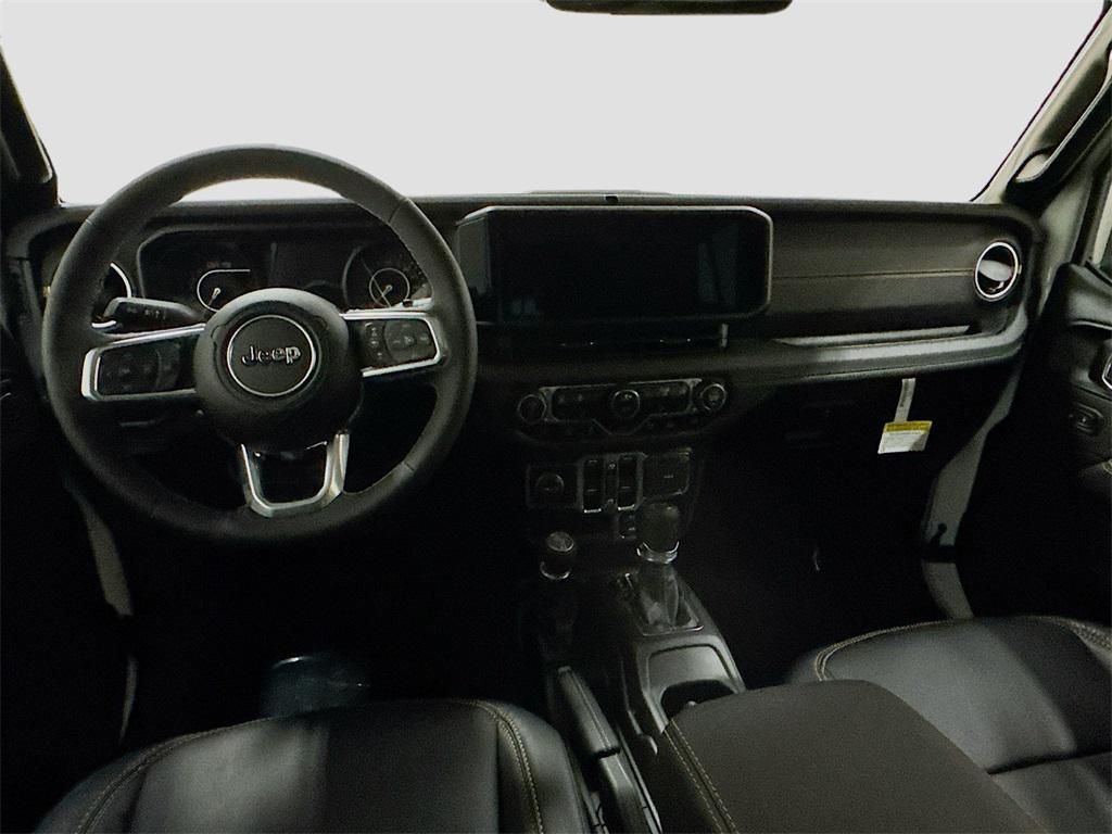 new 2025 Jeep Wrangler car, priced at $50,371