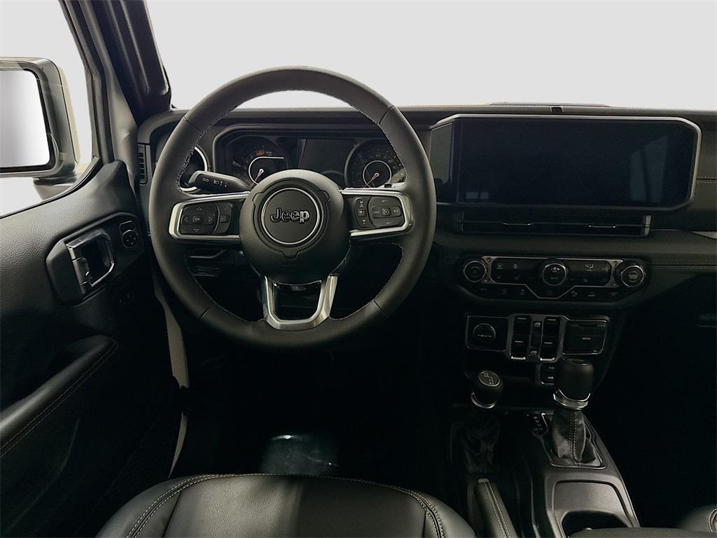 new 2025 Jeep Wrangler car, priced at $50,371