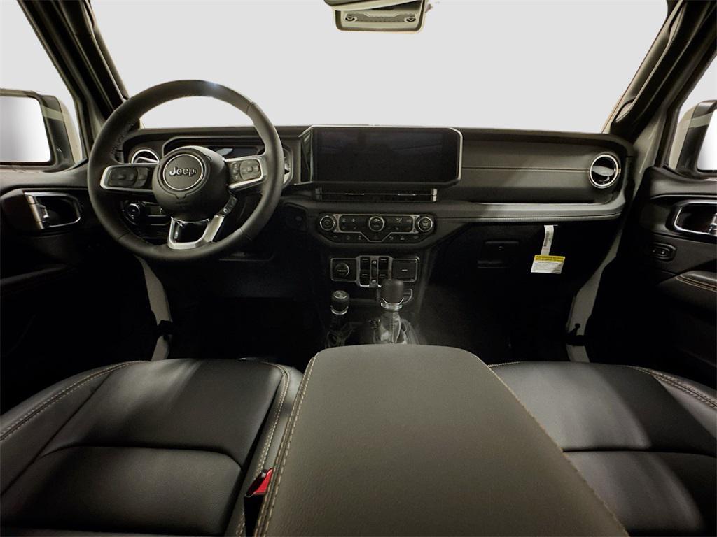 new 2025 Jeep Wrangler car, priced at $50,371