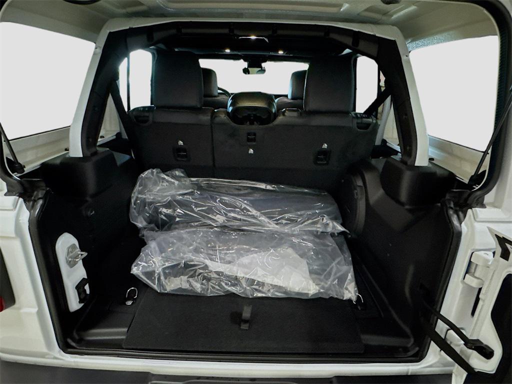 new 2025 Jeep Wrangler car, priced at $50,371