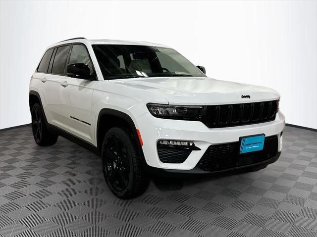 new 2025 Jeep Grand Cherokee car, priced at $52,635