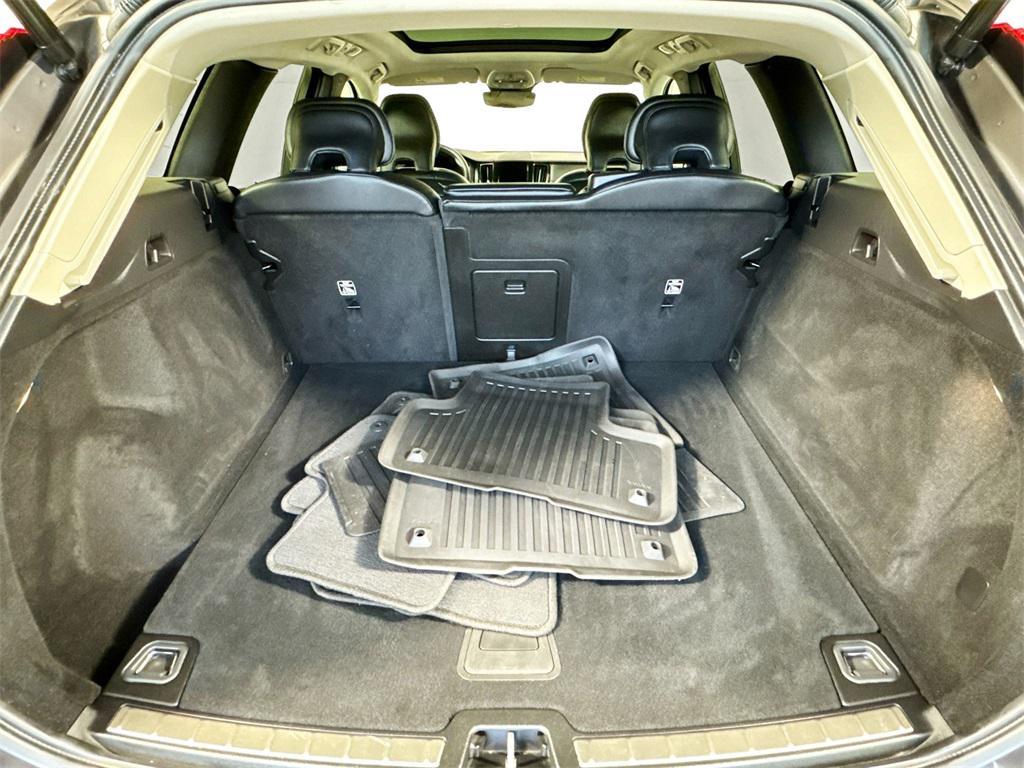 used 2022 Volvo XC60 car, priced at $34,248