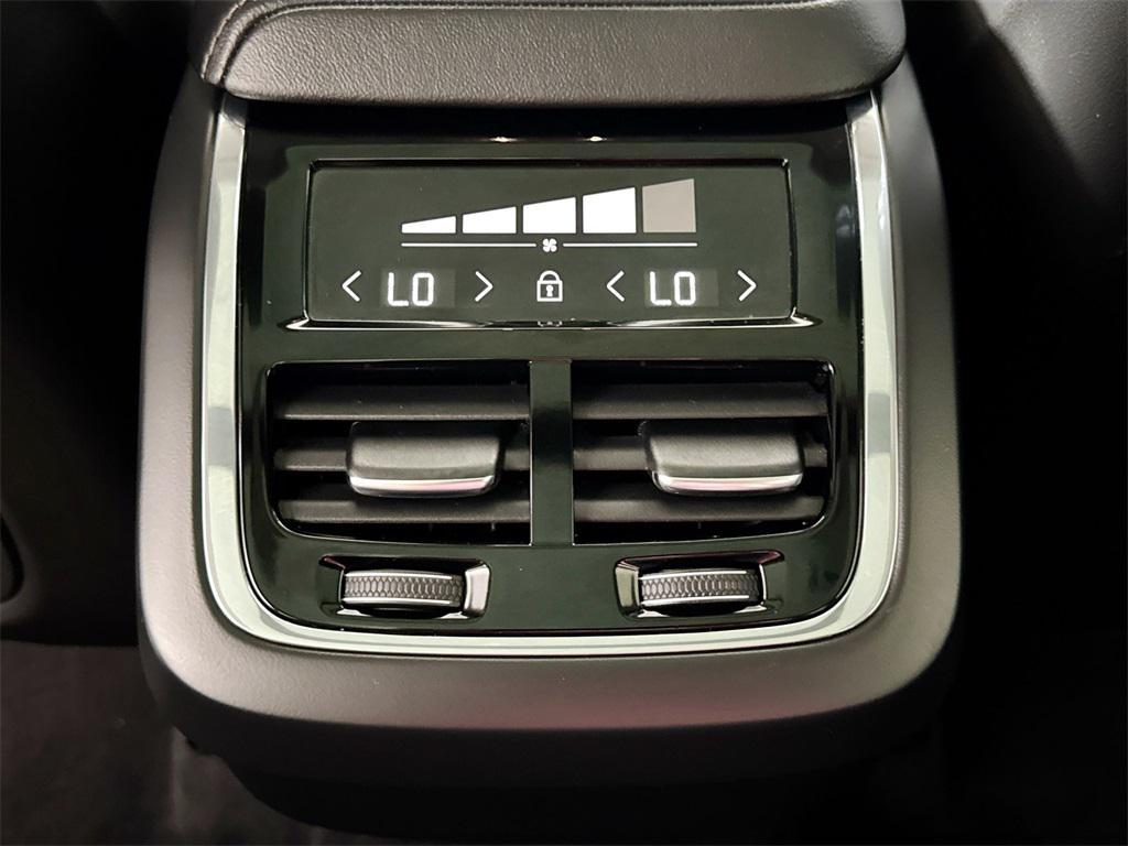 used 2022 Volvo XC60 car, priced at $34,248