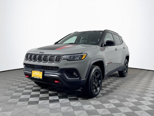 used 2023 Jeep Compass car, priced at $25,422