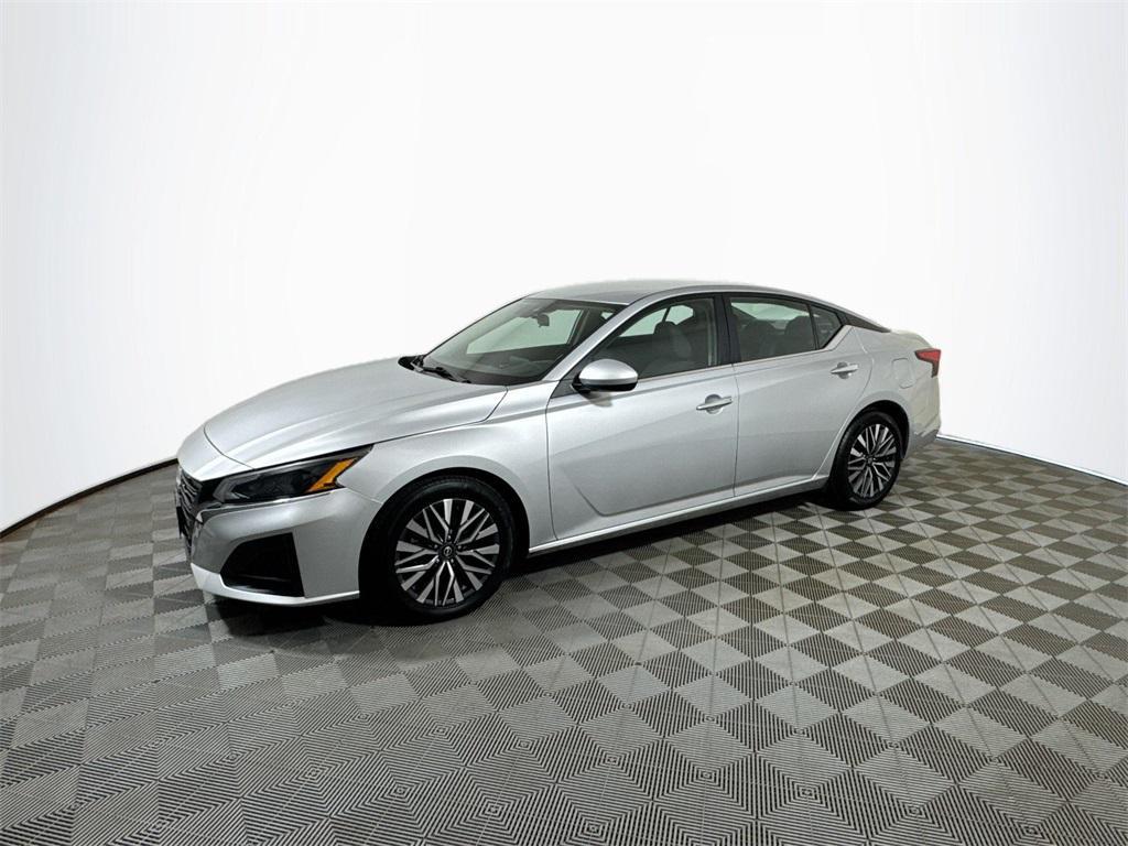 used 2023 Nissan Altima car, priced at $18,997