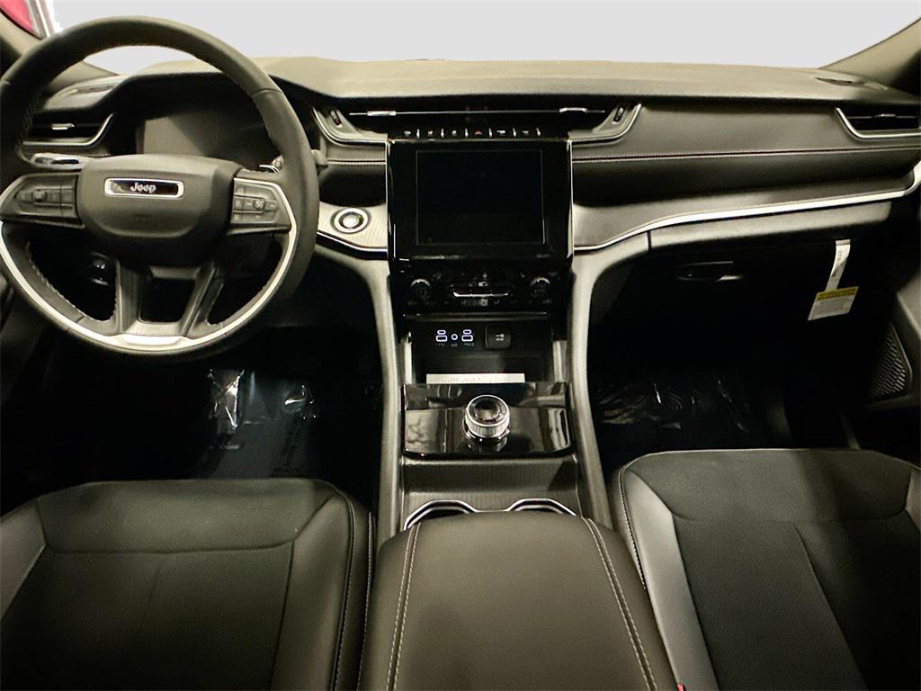 new 2025 Jeep Grand Cherokee L car, priced at $43,530