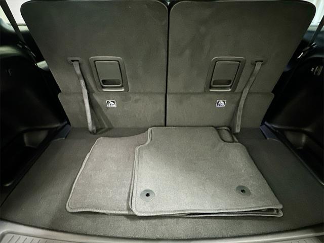 new 2025 Jeep Grand Cherokee L car, priced at $42,372