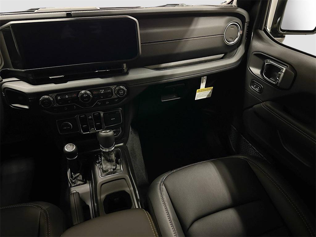 new 2025 Jeep Wrangler car, priced at $51,139