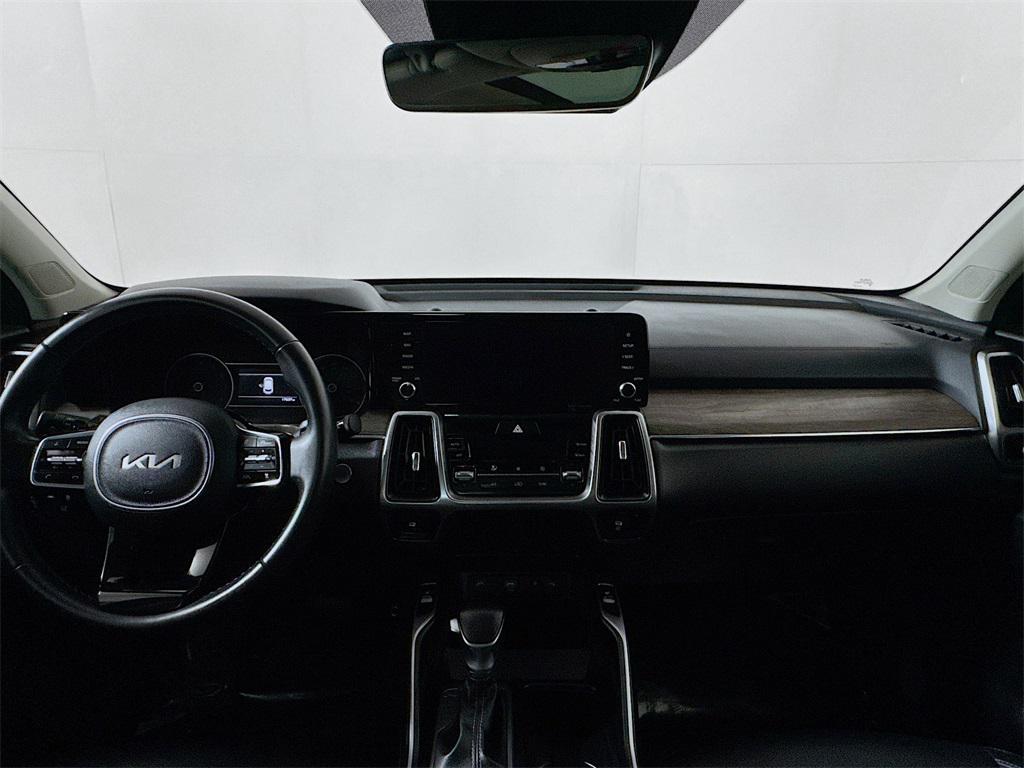 used 2023 Kia Sorento car, priced at $30,492