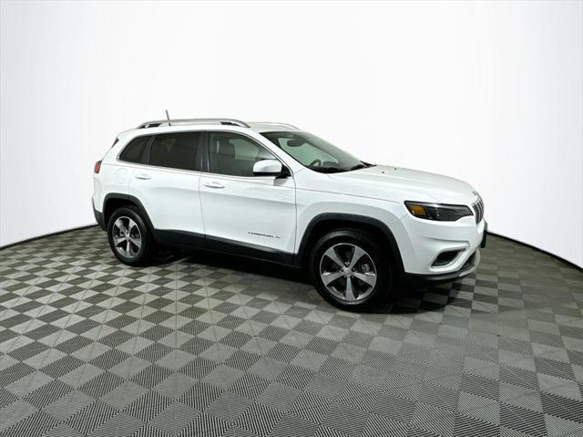 used 2019 Jeep Cherokee car, priced at $16,497