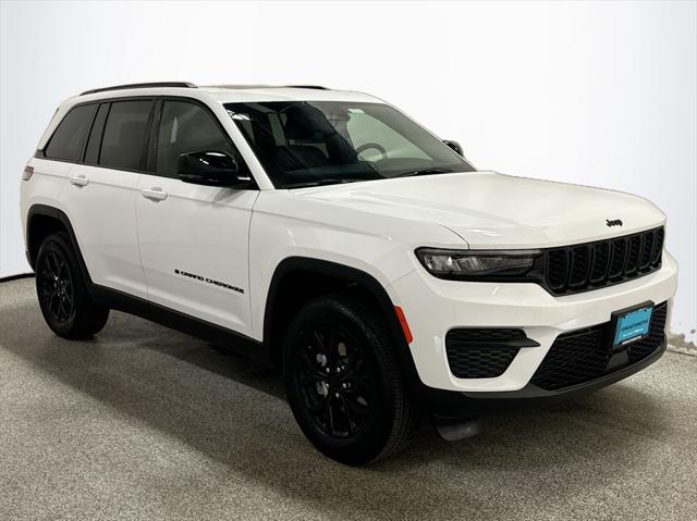 new 2025 Jeep Grand Cherokee car, priced at $44,430