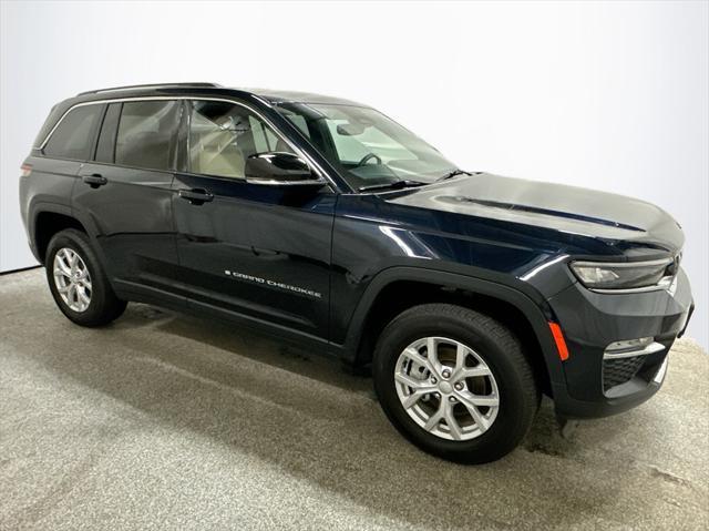 used 2023 Jeep Grand Cherokee car, priced at $35,992