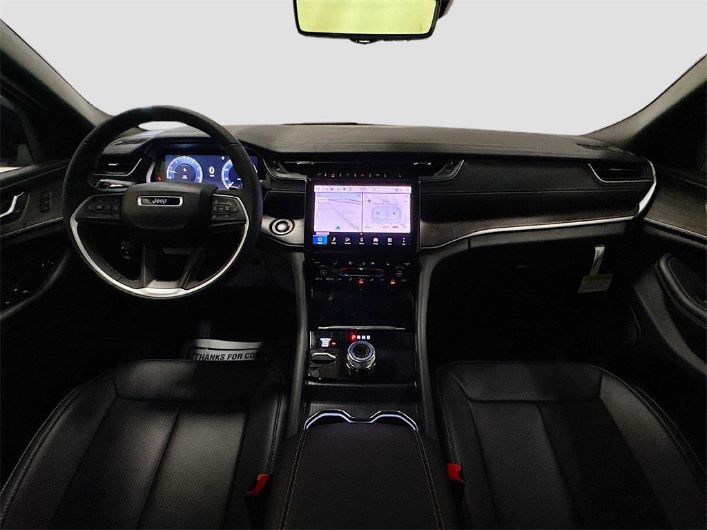 new 2025 Jeep Grand Cherokee car, priced at $51,905