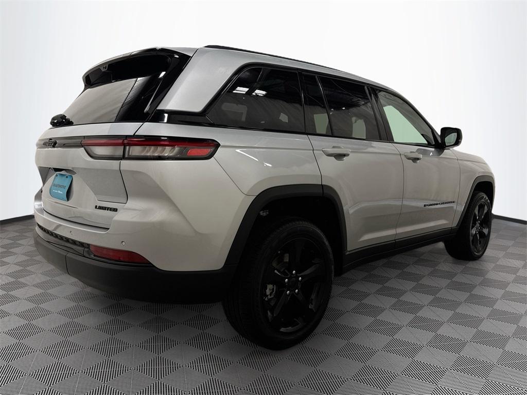 new 2025 Jeep Grand Cherokee car, priced at $51,905