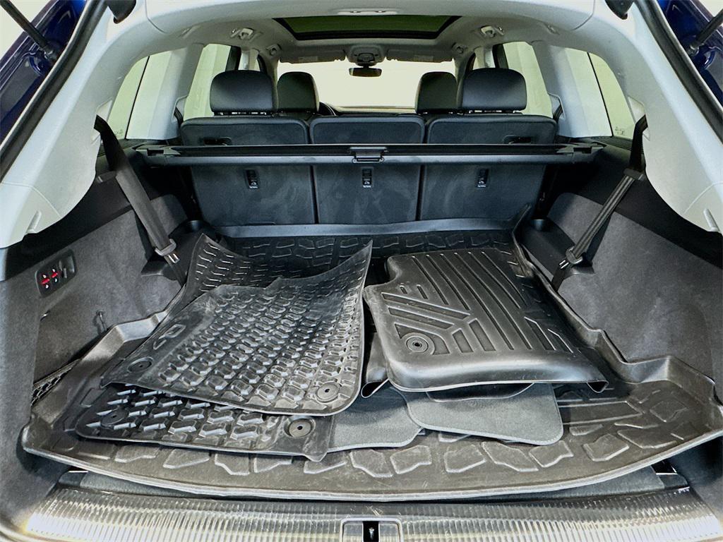 used 2022 Audi Q7 car, priced at $27,998