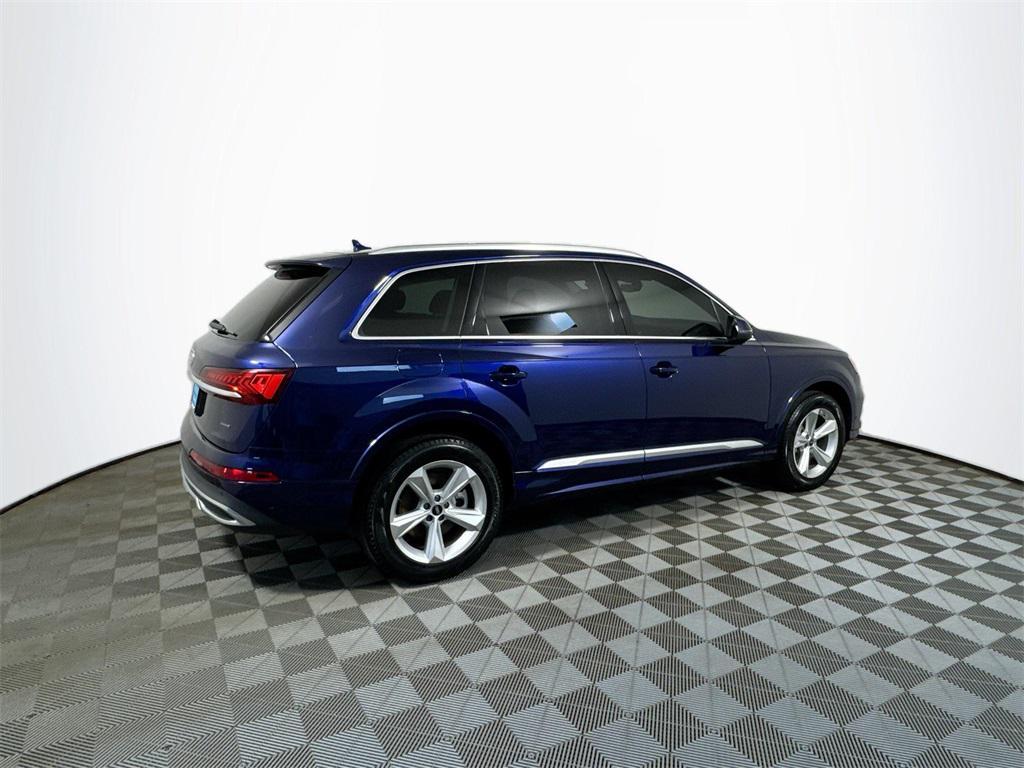 used 2022 Audi Q7 car, priced at $27,998