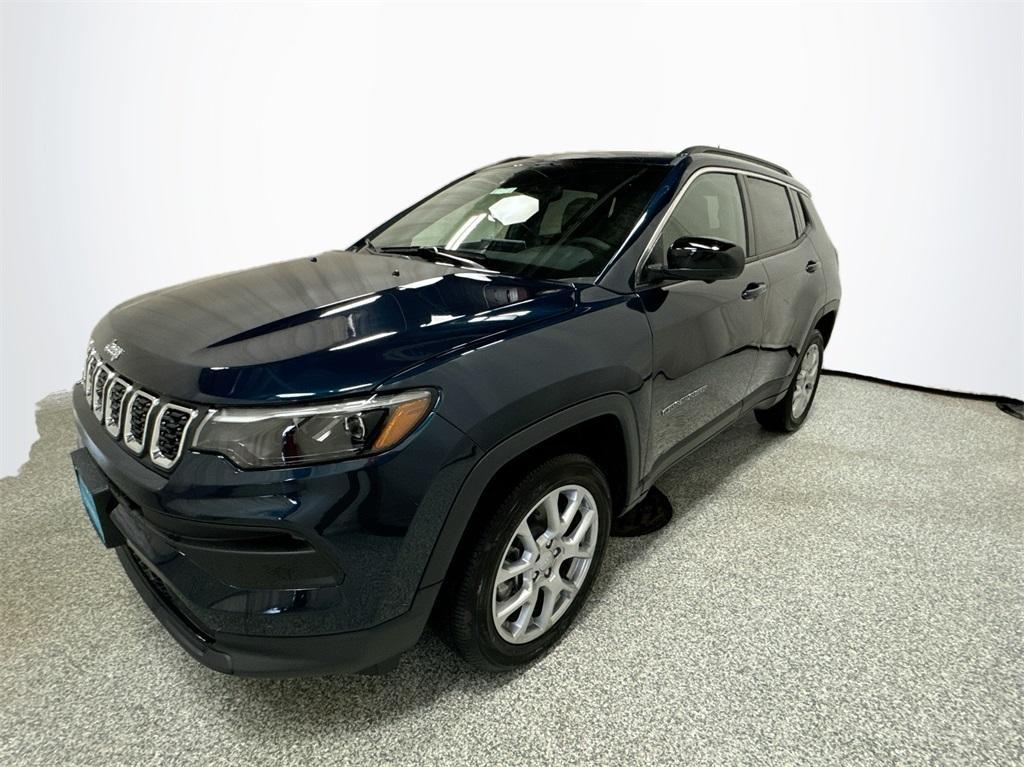 new 2024 Jeep Compass car, priced at $33,510