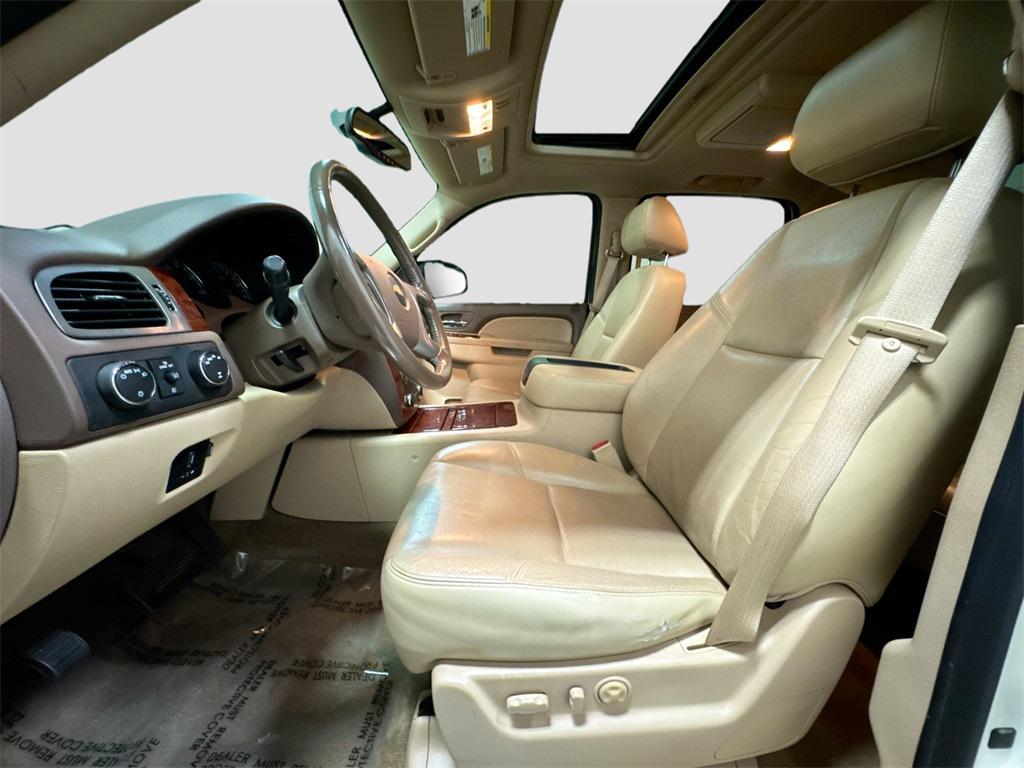 used 2012 Chevrolet Avalanche car, priced at $14,997