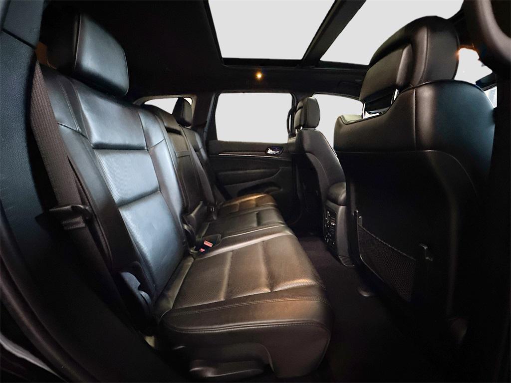 used 2019 Jeep Grand Cherokee car, priced at $27,497