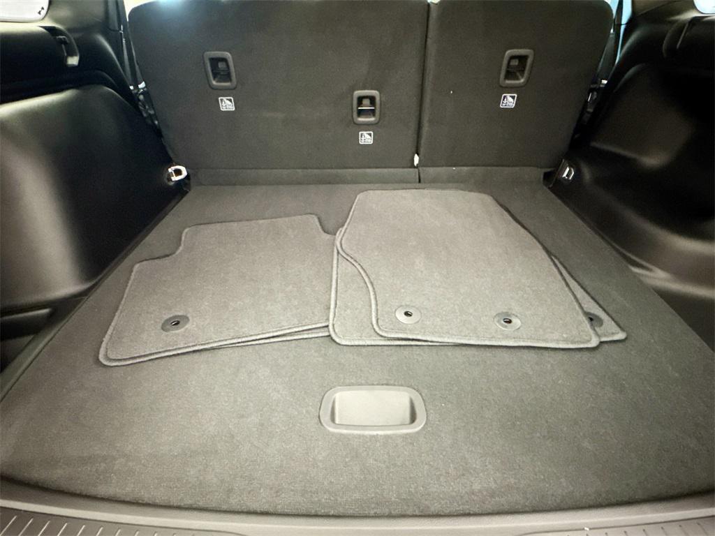 new 2025 Jeep Grand Cherokee car, priced at $50,222