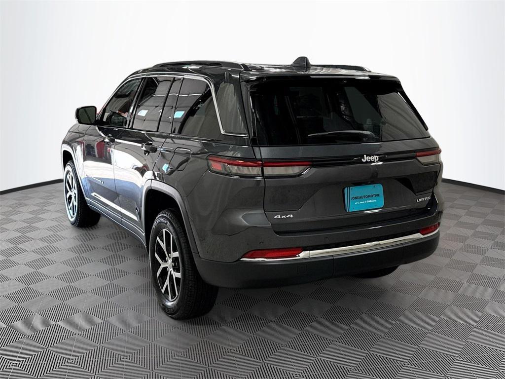new 2025 Jeep Grand Cherokee car, priced at $43,726