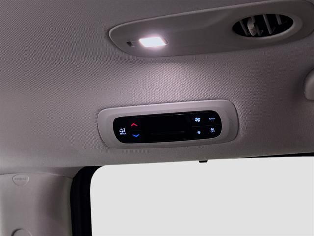 used 2021 Chrysler Pacifica car, priced at $21,992