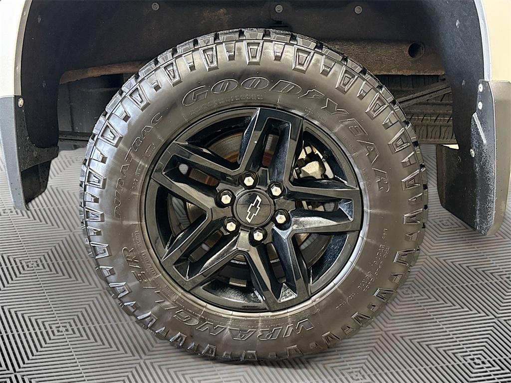 used 2022 Chevrolet Silverado 1500 car, priced at $34,397