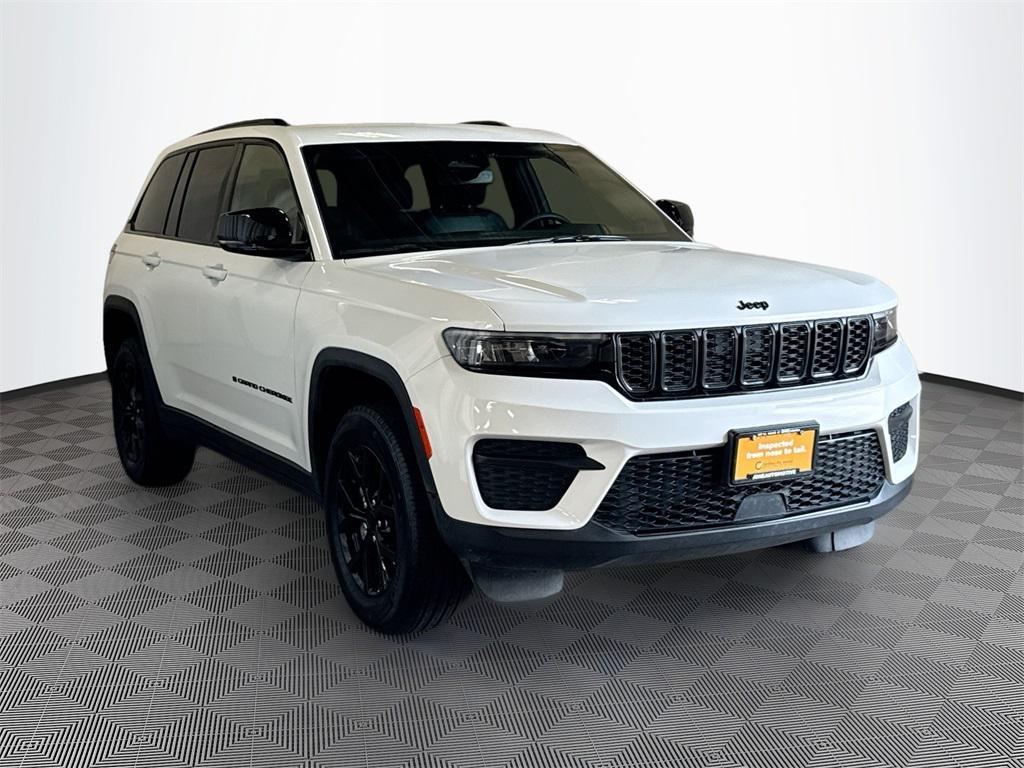 used 2024 Jeep Grand Cherokee car, priced at $33,422