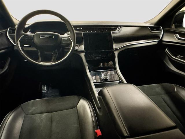used 2024 Jeep Grand Cherokee car, priced at $36,992